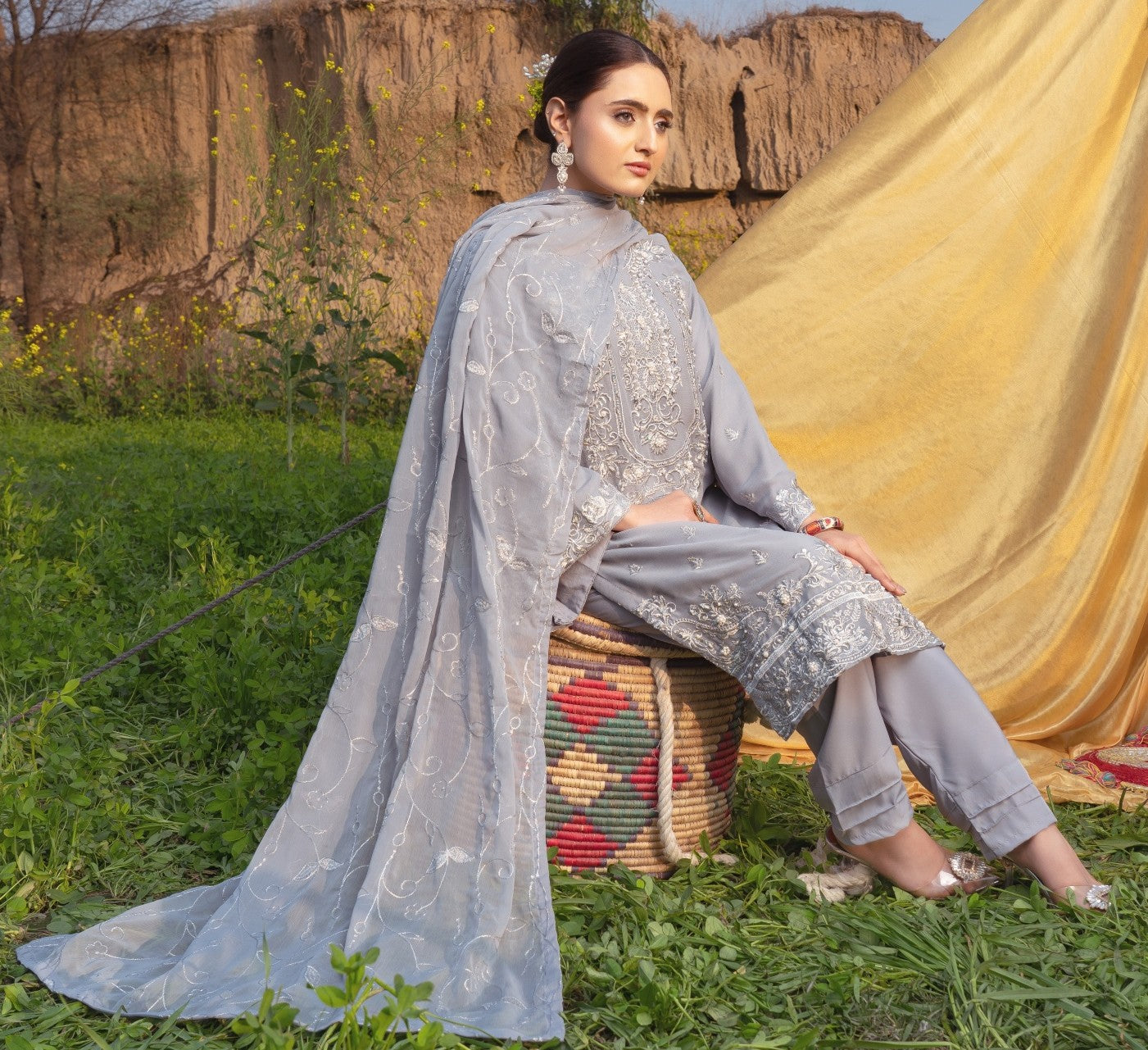 RANG-E-FALAK by Saimb - Stitched Embroidered 3PC Crinkle Chiffon